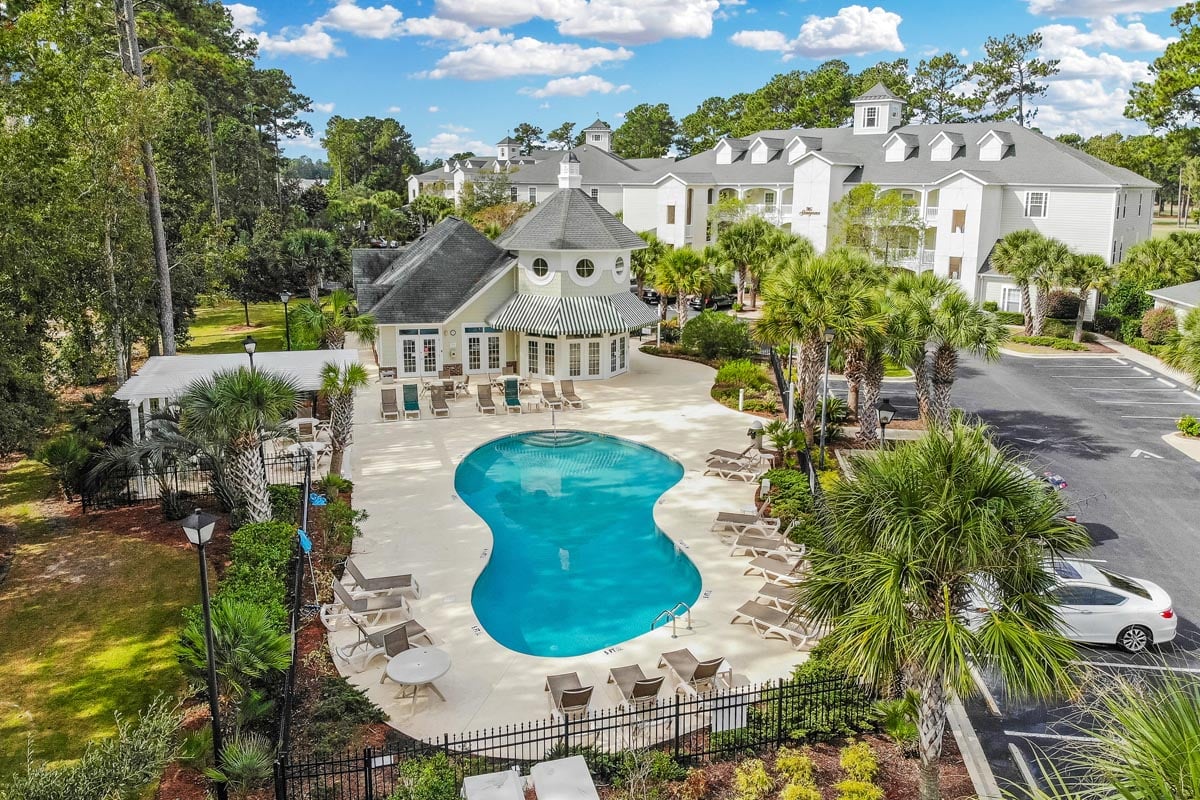 Grande Villas Pool